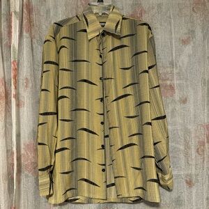 Men’s Yellow and black psychedelic patterned button up shirt